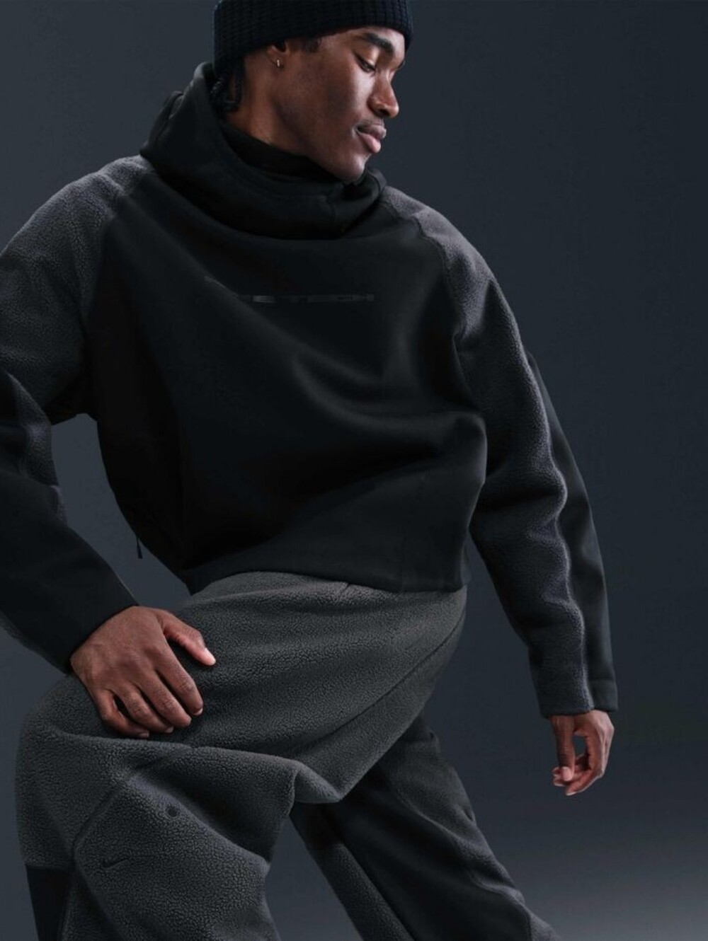 Men's Nike Tech Boreas Knit Open-Hem Trousers - Picture 3 of 15
